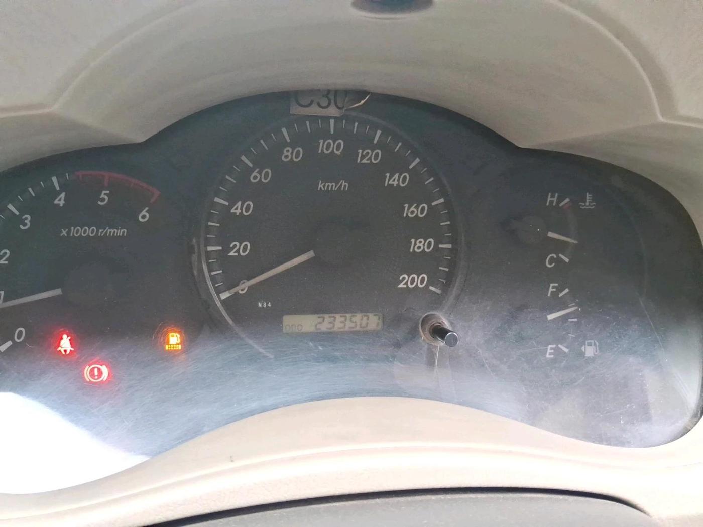 2012 Toyota Innova GX 2.5 8 STR, Diesel, Manual, 2,33,507 km, interior