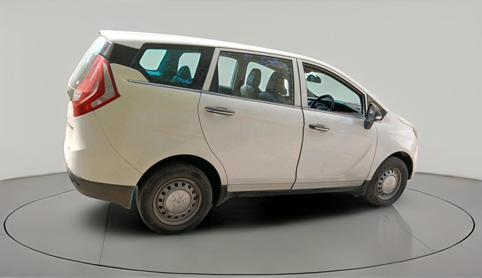 2018 Mahindra MARAZZO M2 8 STR, Diesel, Manual, 1,30,400 km, exterior