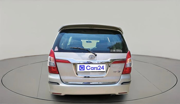2014 Toyota Innova 2.5 ZX 7 STR, Diesel, Manual, 1,34,506 km, exterior