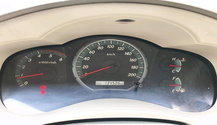 2014 Toyota Innova 2.5 ZX 7 STR, Diesel, Manual, 1,34,506 km, interior