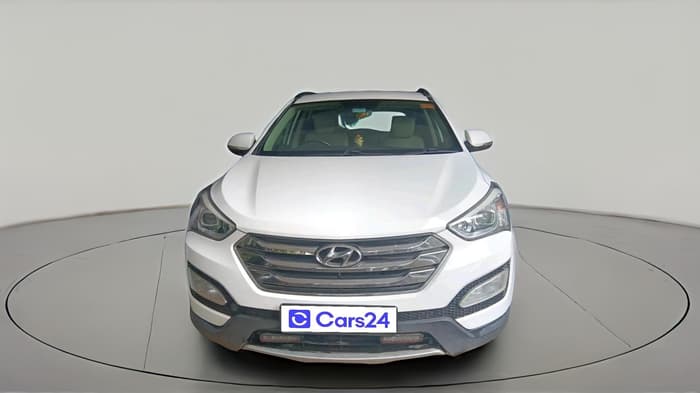 2015 Hyundai Santa Fe 2 WD AT, Diesel, Automatic, 1,22,877 km, exterior
