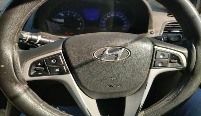 2011 Hyundai Verna FLUIDIC 1.6 VTVT SX, Petrol, Manual, 78,893 km, interior