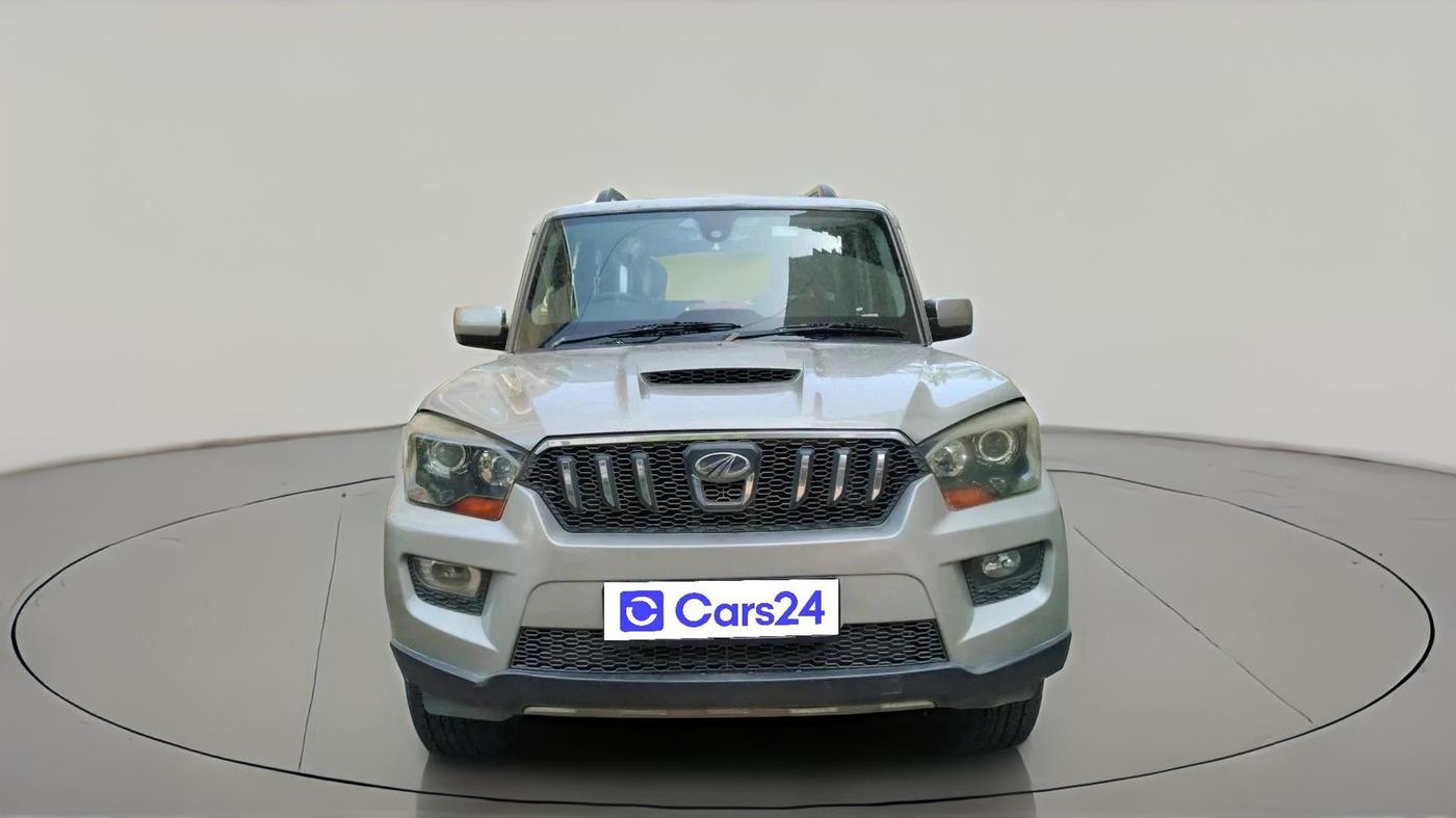 2015 Mahindra Scorpio S10, Diesel, Manual, 1,39,802 km, exterior