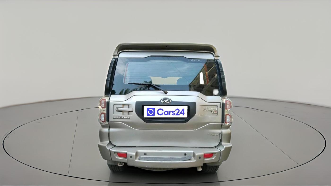 2015 Mahindra Scorpio S10, Diesel, Manual, 1,39,802 km, exterior