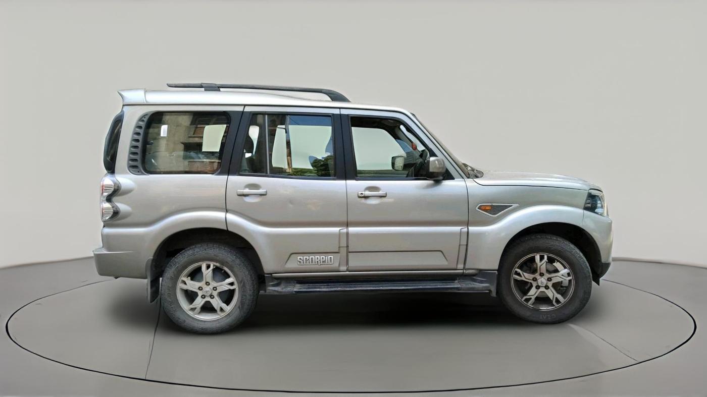 2015 Mahindra Scorpio S10, Diesel, Manual, 1,39,802 km, exterior