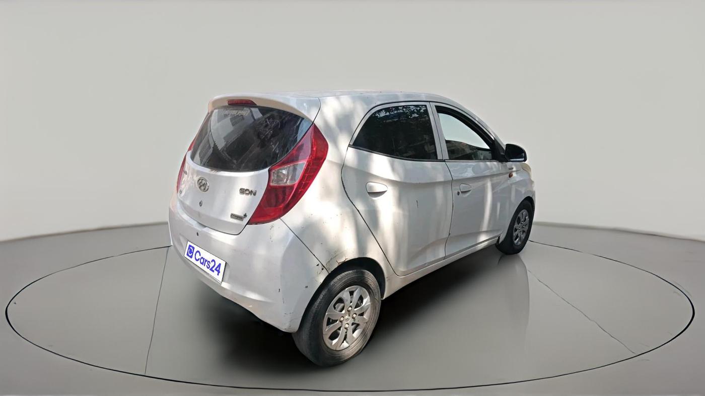 2014 Hyundai Eon 1.0 MAGNA +, Petrol, Manual, 1,20,180 km, exterior