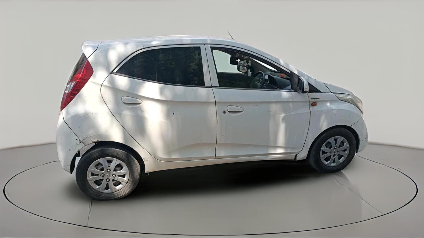 2014 Hyundai Eon 1.0 MAGNA +, Petrol, Manual, 1,20,180 km, exterior