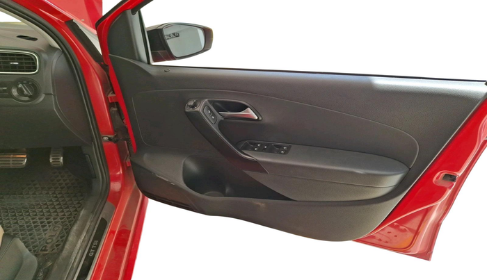2016 Volkswagen Polo GT TSI AT, Petrol, Automatic, 83,112 km, interior