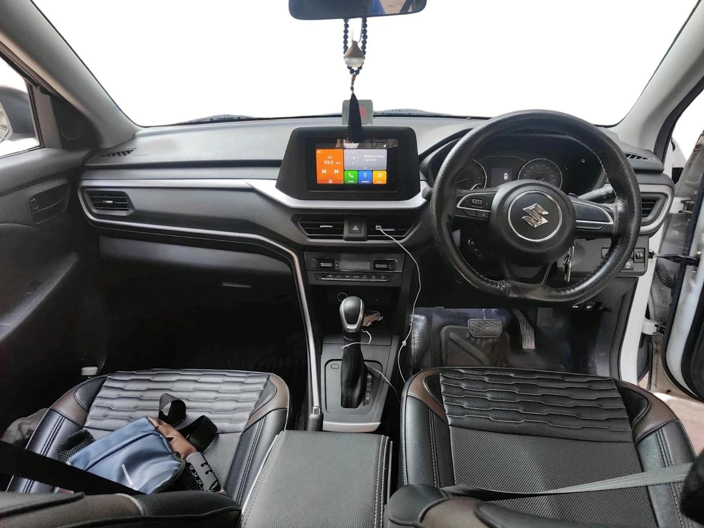 2023 Maruti BREZZA VXI AT SMART HYBRID, Petrol, Automatic, 17,243 km, interior