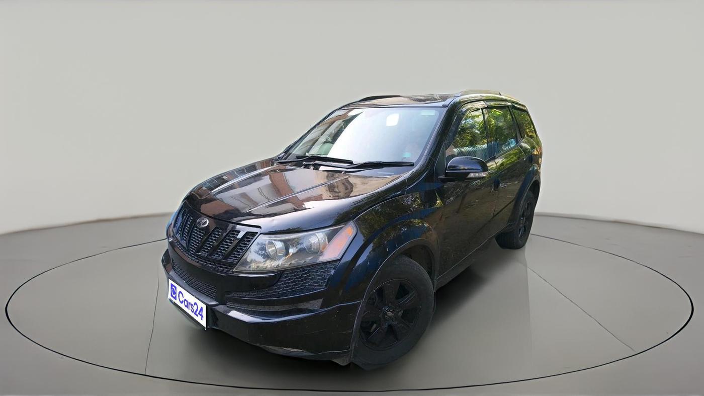 2013 Mahindra XUV500 W8, Diesel, Manual, 1,39,768 km, exterior