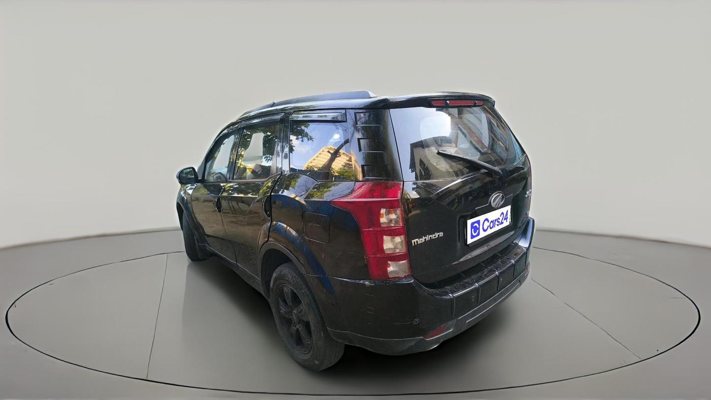 2013 Mahindra XUV500 W8, Diesel, Manual, 1,39,768 km, exterior