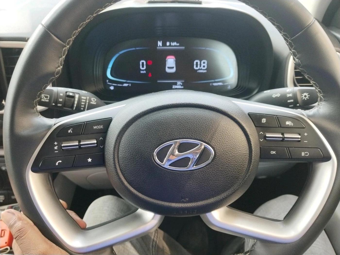 2022 Hyundai VENUE SX 1.0 (O) TURBO IMT, Petrol, Manual, 23,520 km, interior
