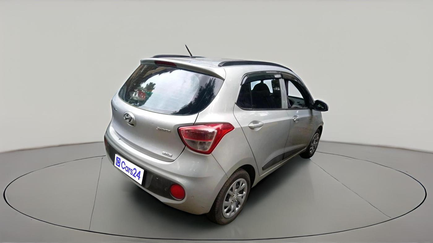 2017 Hyundai Grand i10 SPORTZ (O) 1.2 KAPPA VTVT, Petrol, Manual, 26,157 km, exterior