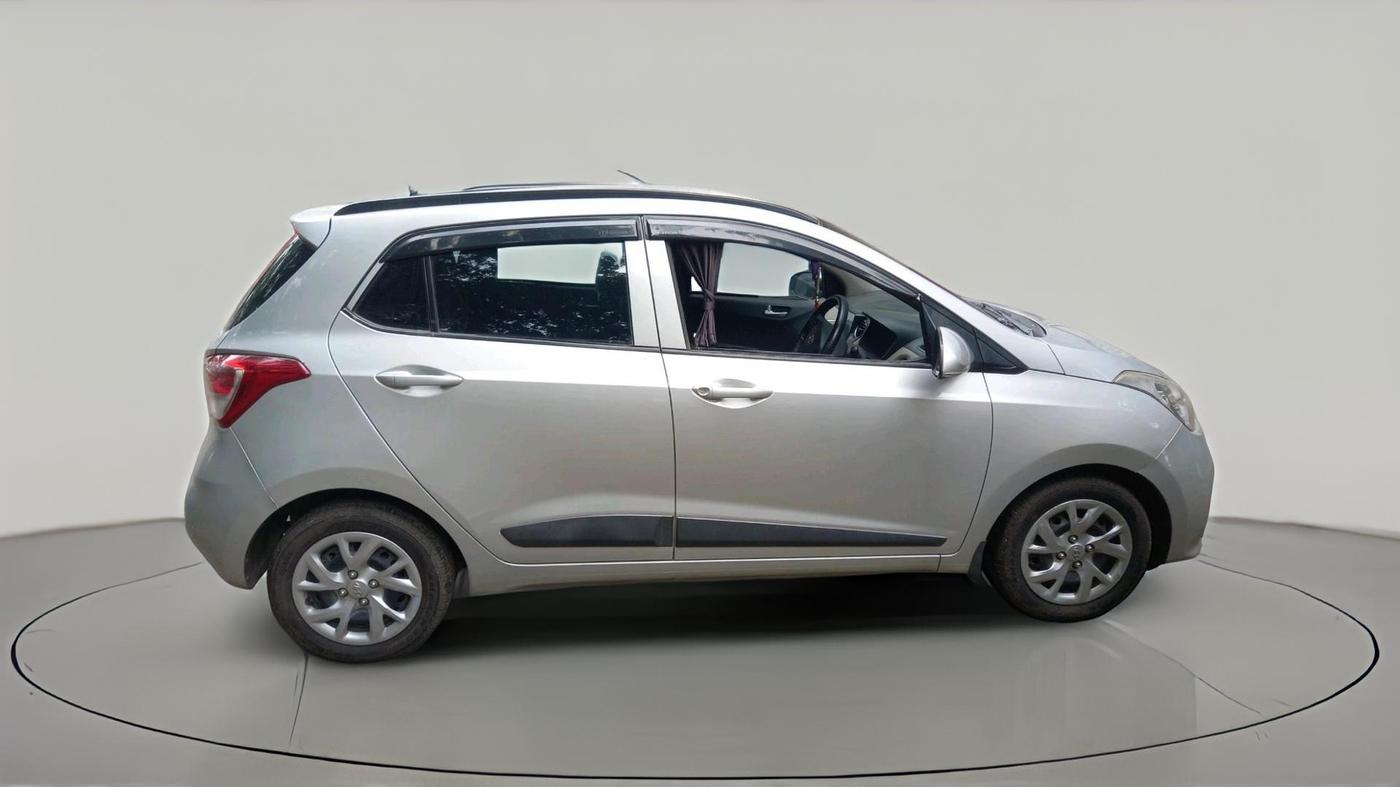 2017 Hyundai Grand i10 SPORTZ (O) 1.2 KAPPA VTVT, Petrol, Manual, 26,157 km, exterior