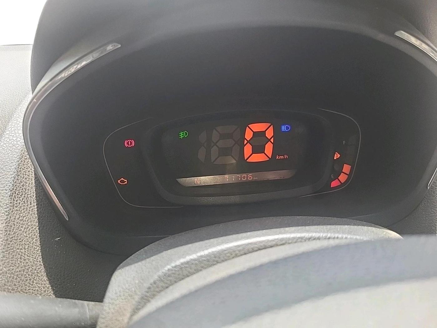 2017 Renault Kwid CLIMBER 1.0 AMT, Petrol, Automatic, 71,706 km, interior