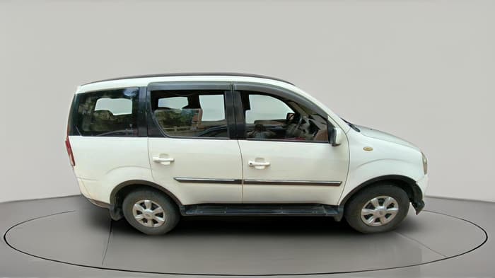 2012 Mahindra Xylo E8 ABS, Diesel, Manual, 1,05,191 km, exterior
