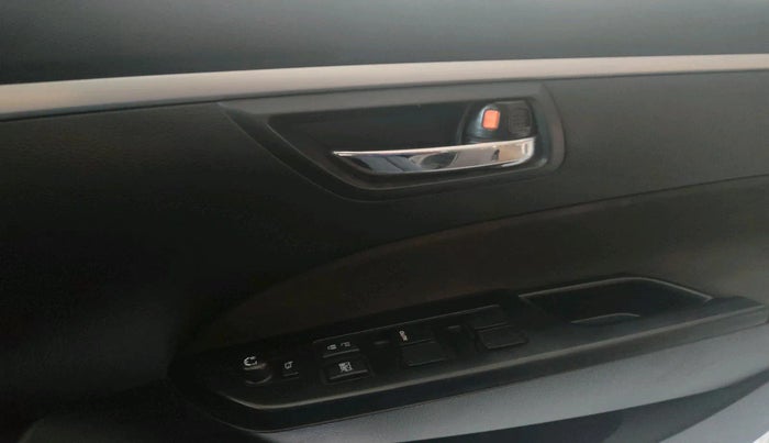 2016 Maruti Swift VXI, Petrol, Manual, 51,963 km, interior