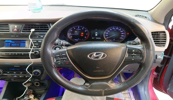 2016 Hyundai Elite i20 ASTA 1.2, CNG, Manual, 1,03,346 km, interior