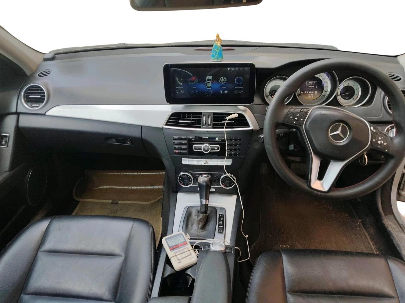 2011 Mercedes Benz C Class 200 CGI AVANTGARDE, Petrol, Automatic, 98,780 km, interior