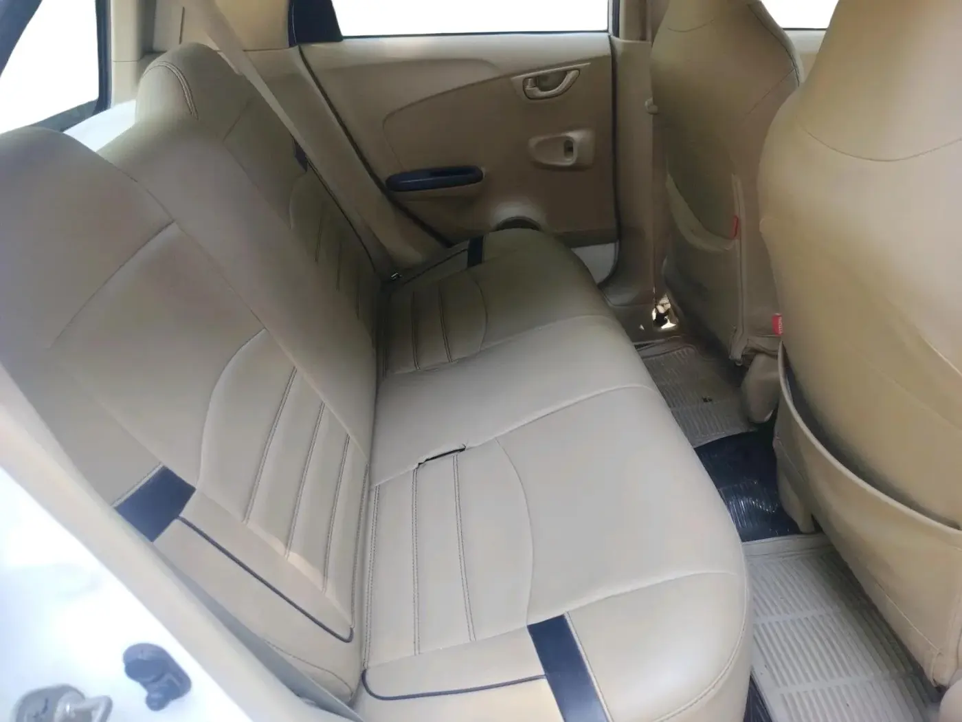 2012 Honda Brio S MT, Petrol, Manual, 1,14,831 km, interior