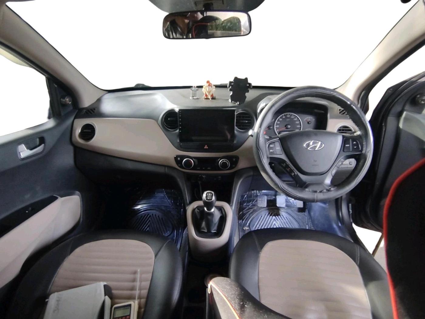 2017 Hyundai Grand i10 ASTA 1.2 KAPPA VTVT, CNG, Manual, 45,893 km, interior