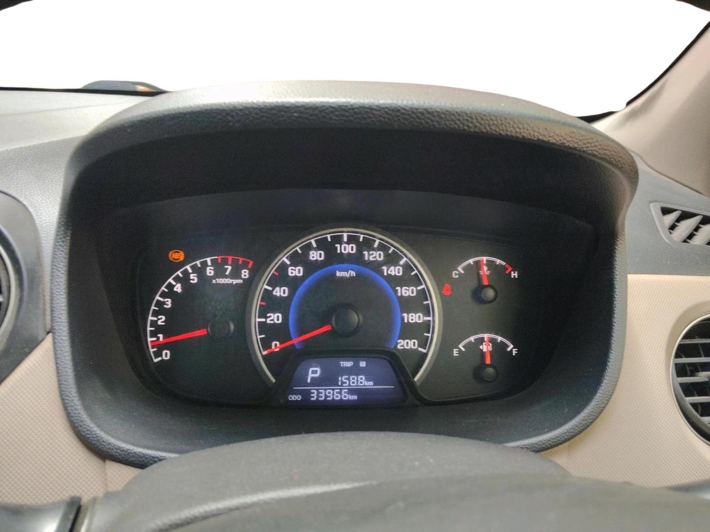 2018 Hyundai Grand i10 SPORTZ AT 1.2 KAPPA VTVT, CNG, Automatic, 35,500 km, interior