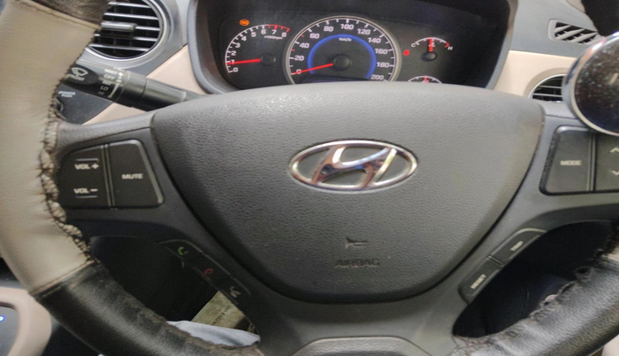 2018 Hyundai Grand i10 SPORTZ AT 1.2 KAPPA VTVT, CNG, Automatic, 33,966 km, interior