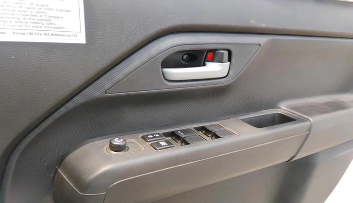 2023 Maruti New Wagon-R VXI CNG 1.0, CNG, Manual, 31,347 km, interior