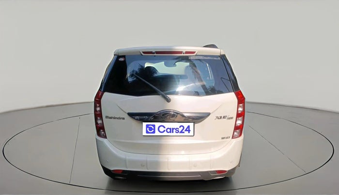 2017 Mahindra XUV500 W10, Diesel, Manual, 72,283 km, exterior