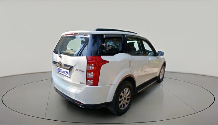 2017 Mahindra XUV500 W10, Diesel, Manual, 72,283 km, exterior