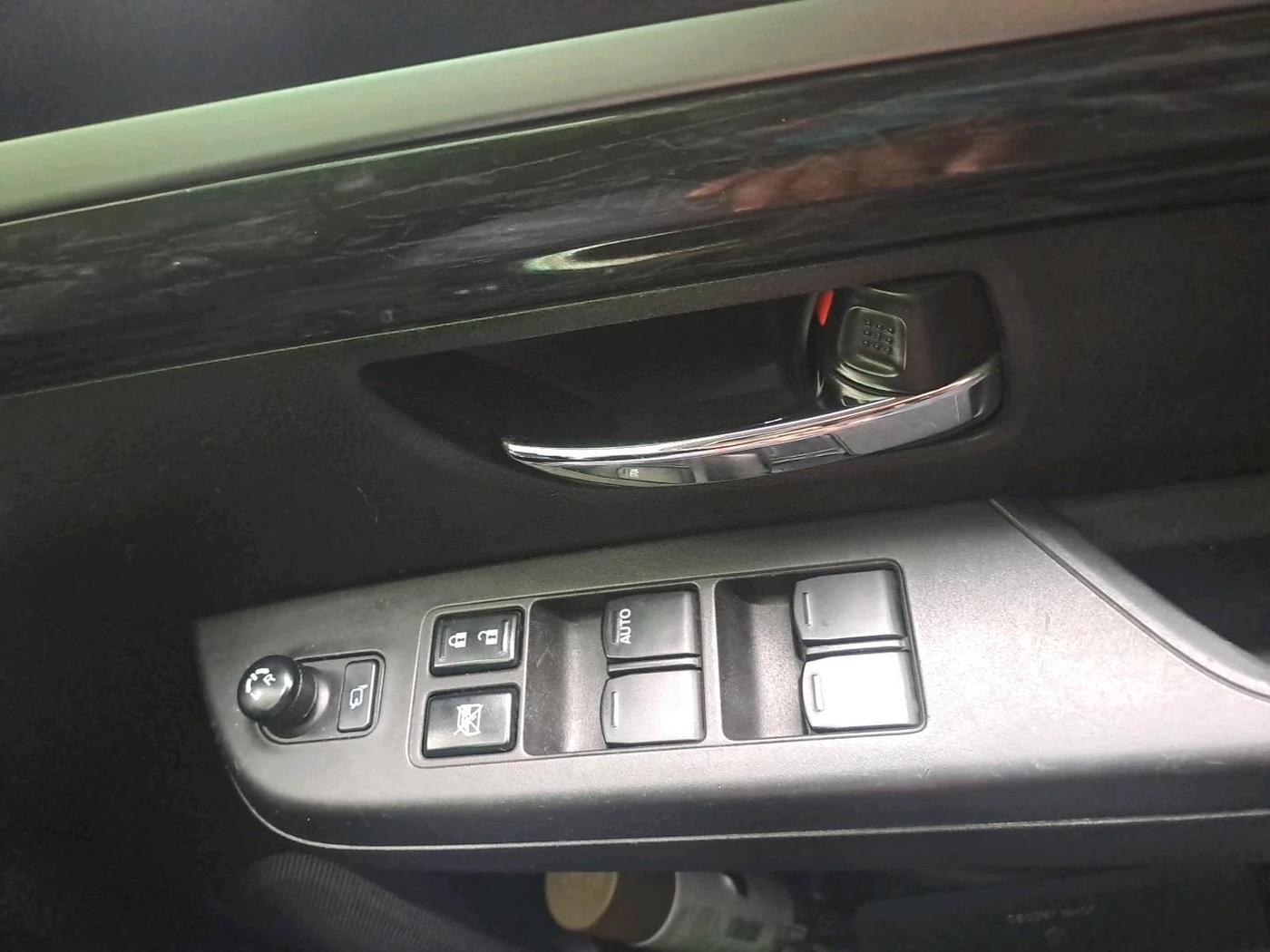 2021 Maruti XL6 ZETA AT, Petrol, Automatic, 60,435 km, interior