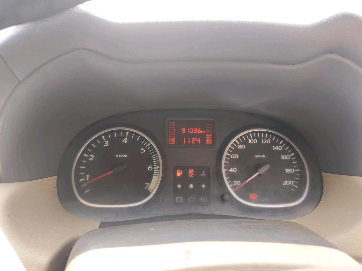 2013 Renault Duster 85 PS RXL DIESEL, Diesel, Manual, 93,142 km, interior