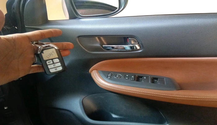 2021 Honda City 1.5L I-VTEC V CVT 5TH GEN, Petrol, Automatic, 18,914 km, interior