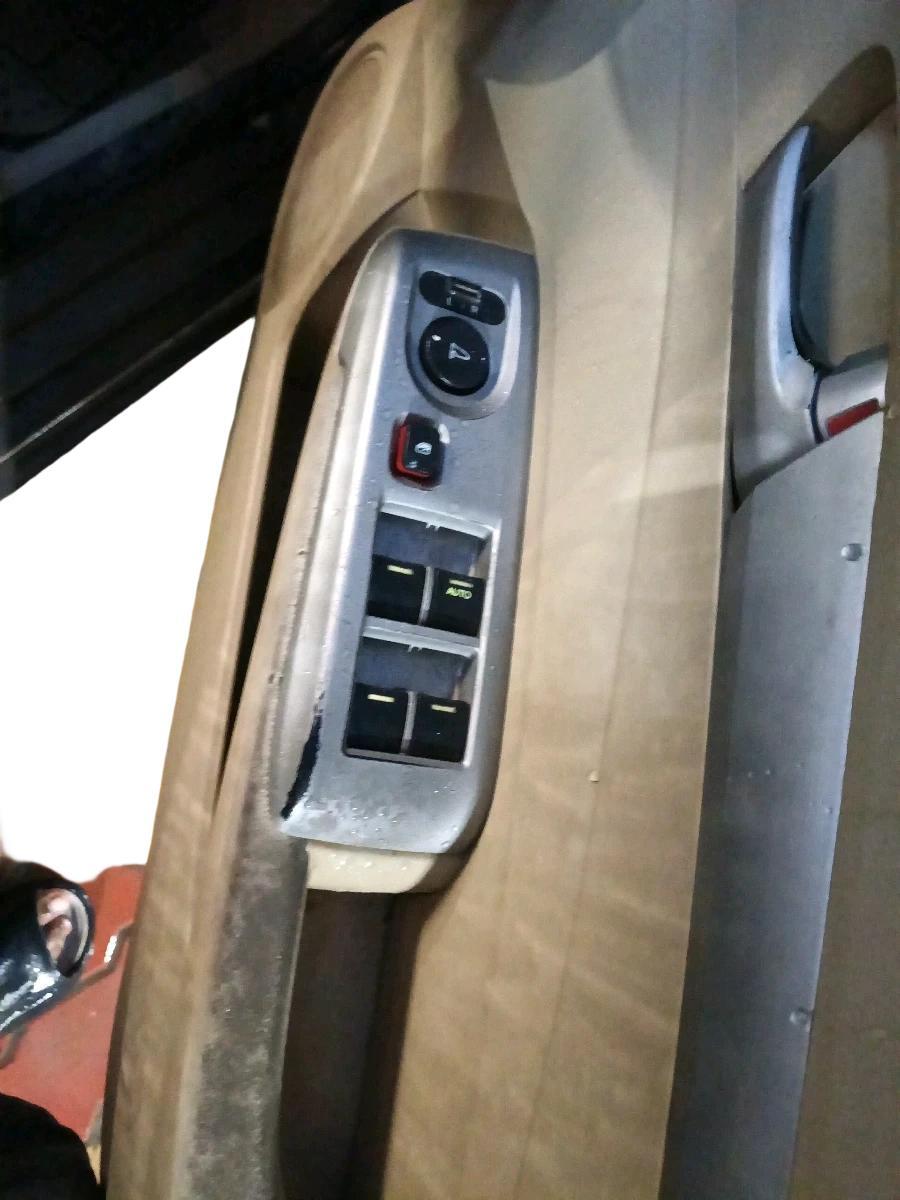 2011 Honda City 1.5L I-VTEC V MT, CNG, Manual, 1,55,700 km, interior