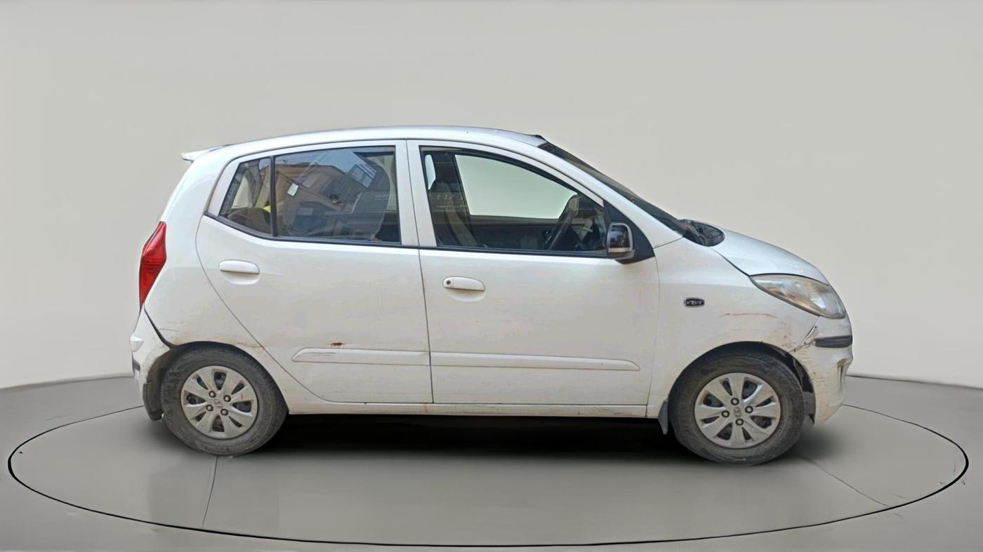 2012 Hyundai i10 SPORTZ 1.2 AT, CNG, Automatic, 77,720 km, exterior