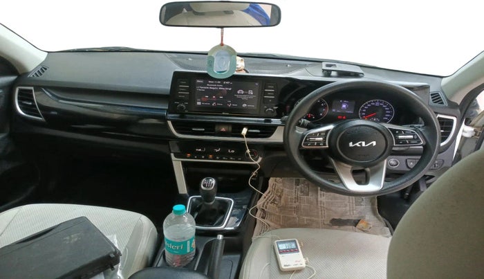 2023 KIA SELTOS HTK PLUS 1.5 IMT, Petrol, Manual, 17,660 km, interior