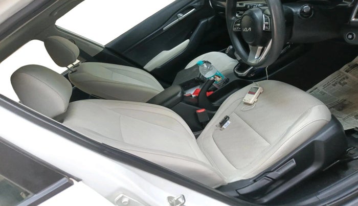 2023 KIA SELTOS HTK PLUS 1.5 IMT, Petrol, Manual, 17,660 km, interior