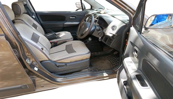 2011 Maruti Wagon R 1.0 LXI, Petrol, Manual, 33,271 km, interior