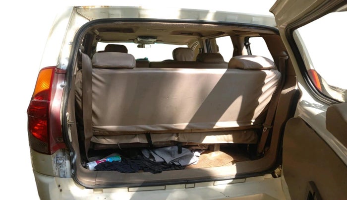 2011 Mahindra Xylo E4, Diesel, Manual, 1,44,131 km, exterior