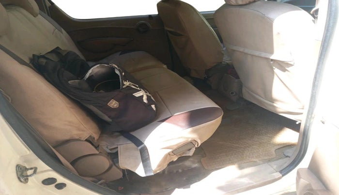 2011 Mahindra Xylo E4, Diesel, Manual, 1,44,131 km, interior