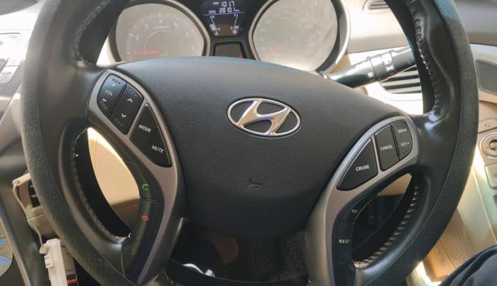 2013 Hyundai New Elantra 1.8 SX MT VTVT, Petrol, Manual, 28,101 km, interior