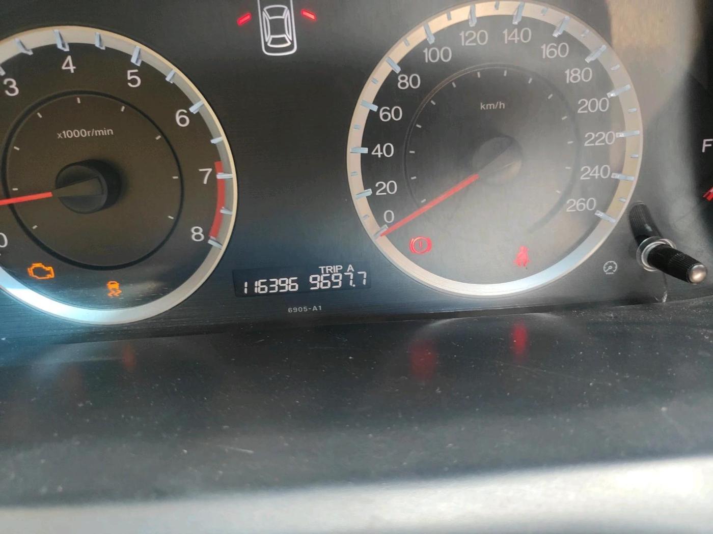 2013 Honda Accord 2.4L I-VTEC MT, Petrol, Manual, 1,17,022 km, interior