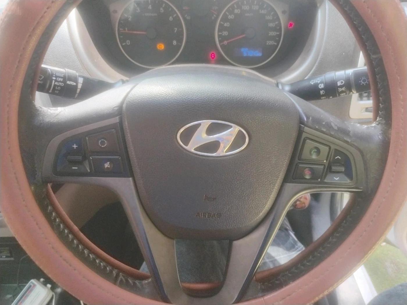 2012 Hyundai i20 SPORTZ 1.2, Petrol, Manual, 57,945 km, interior
