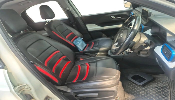 2022 Tata PUNCH CREATIVE AMT 1.2 RTN DUAL TONE, Petrol, Automatic, 34,310 km, interior