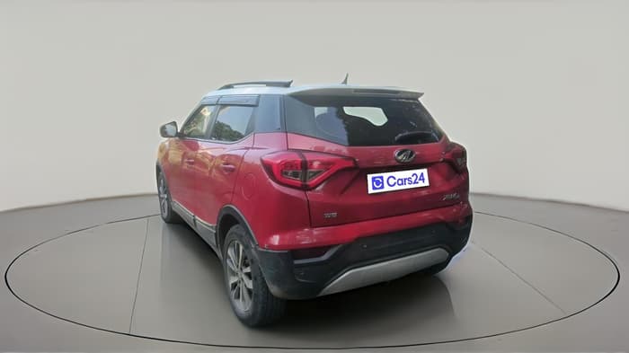 2020 Mahindra XUV300 W8 (O) 1.5 DIESEL, Diesel, Manual, 1,32,638 km, exterior