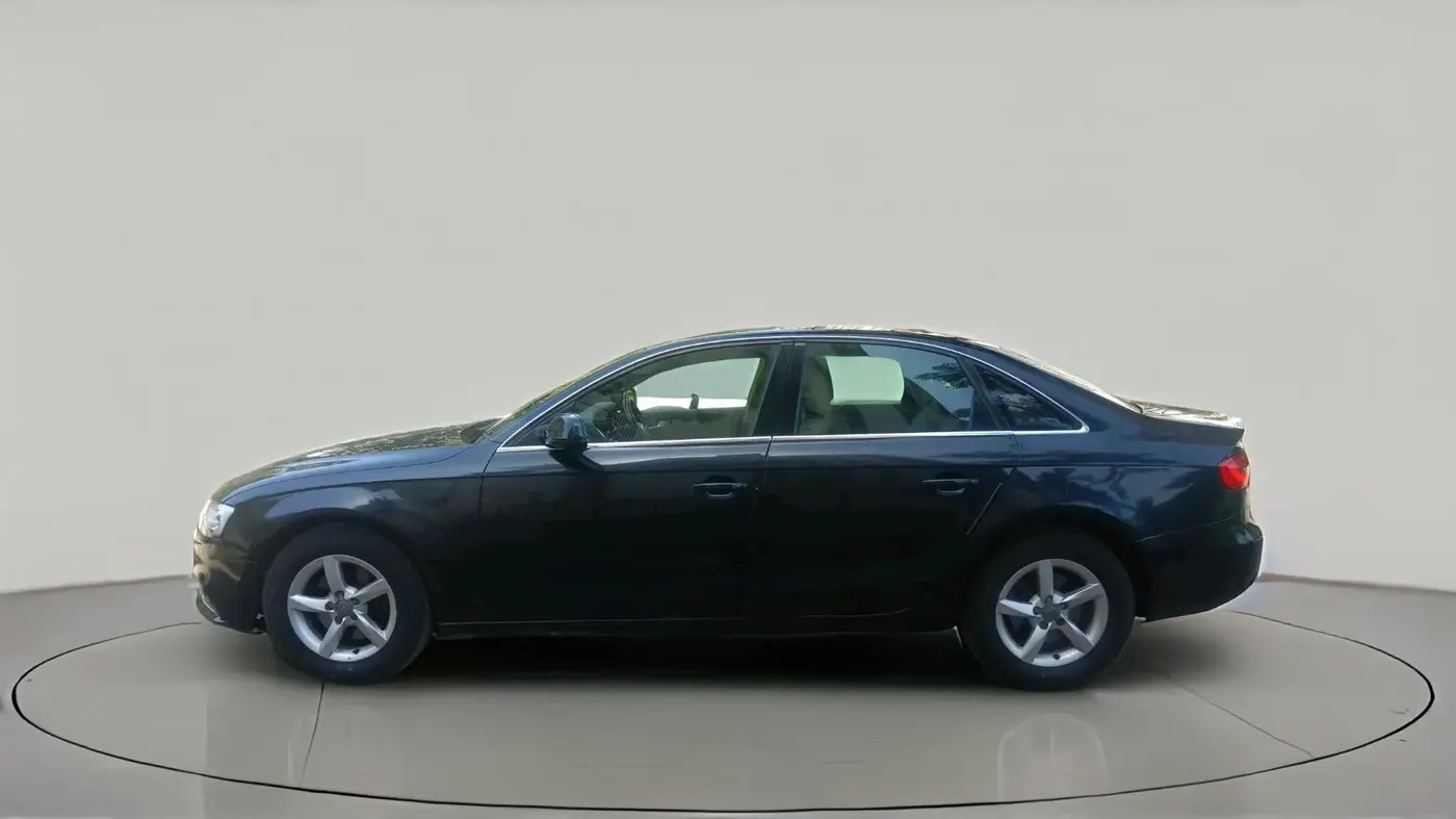 2012 Audi A4 2.0 TDI Multitronic, Diesel, Automatic, 68,095 km, exterior