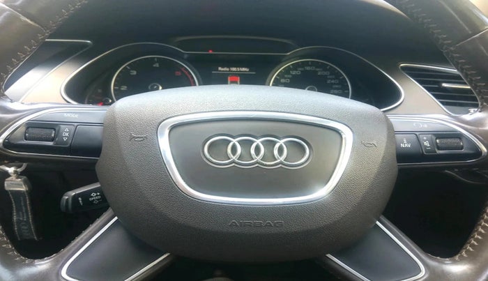 2012 Audi A4 2.0 TDI Multitronic, Diesel, Automatic, 68,095 km, interior