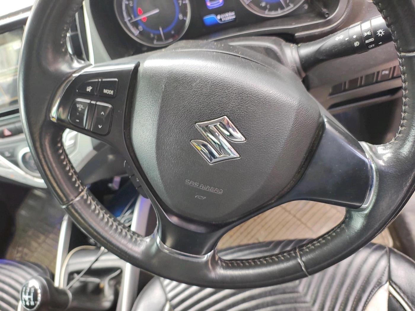 2017 Maruti Baleno ALPHA PETROL 1.2, Petrol, Manual, 71,233 km, interior
