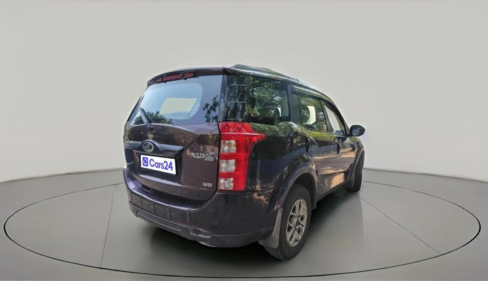 2016 Mahindra XUV500 W6, Diesel, Manual, 56,462 km, exterior