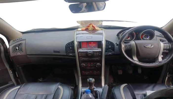 2012 Mahindra XUV500 W8, Diesel, Manual, 92,350 km, interior
